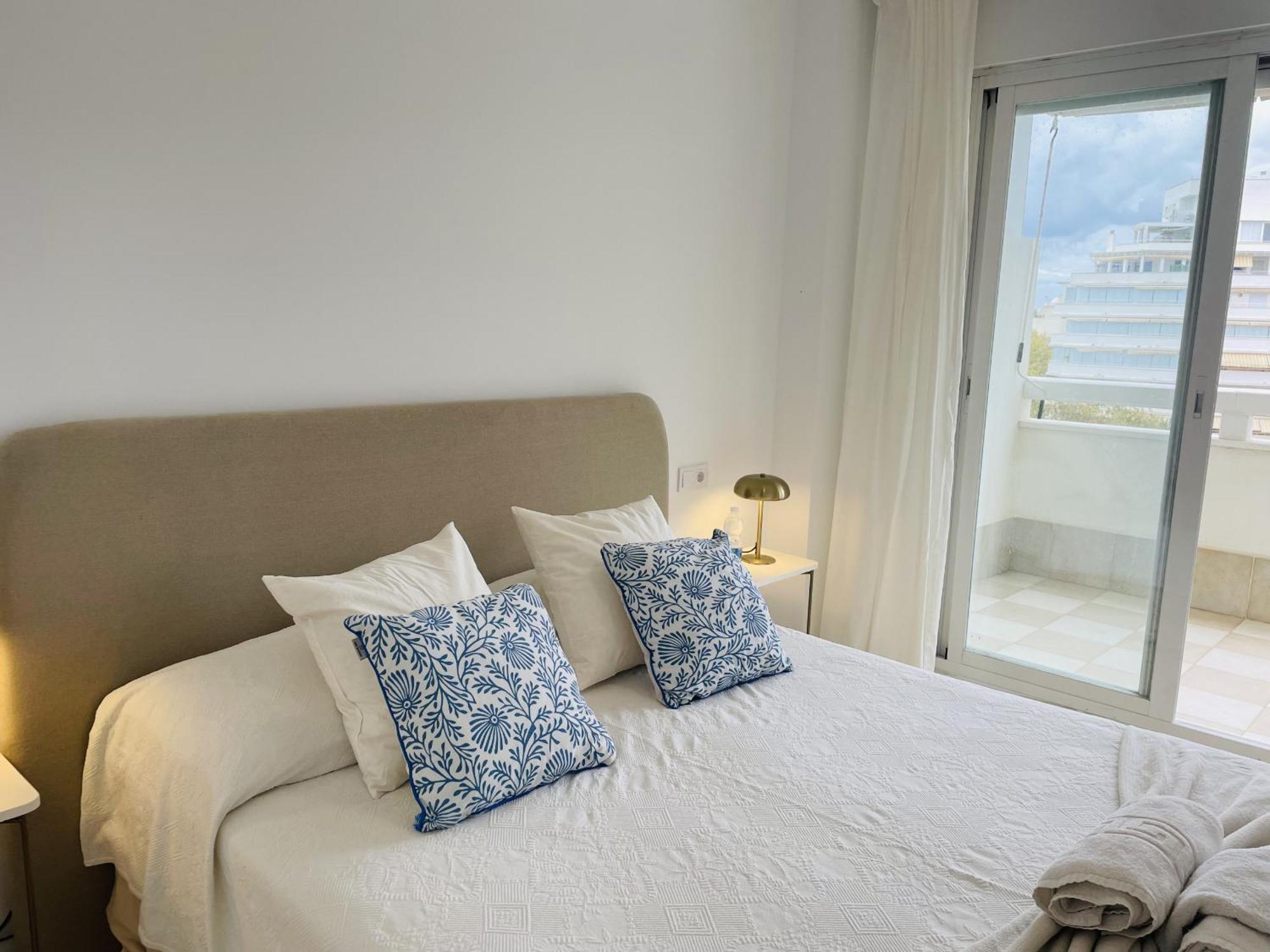 Apartamento Sol De Con Vistas Al Mar, Piscina Y Cerca De La Playa Marbella