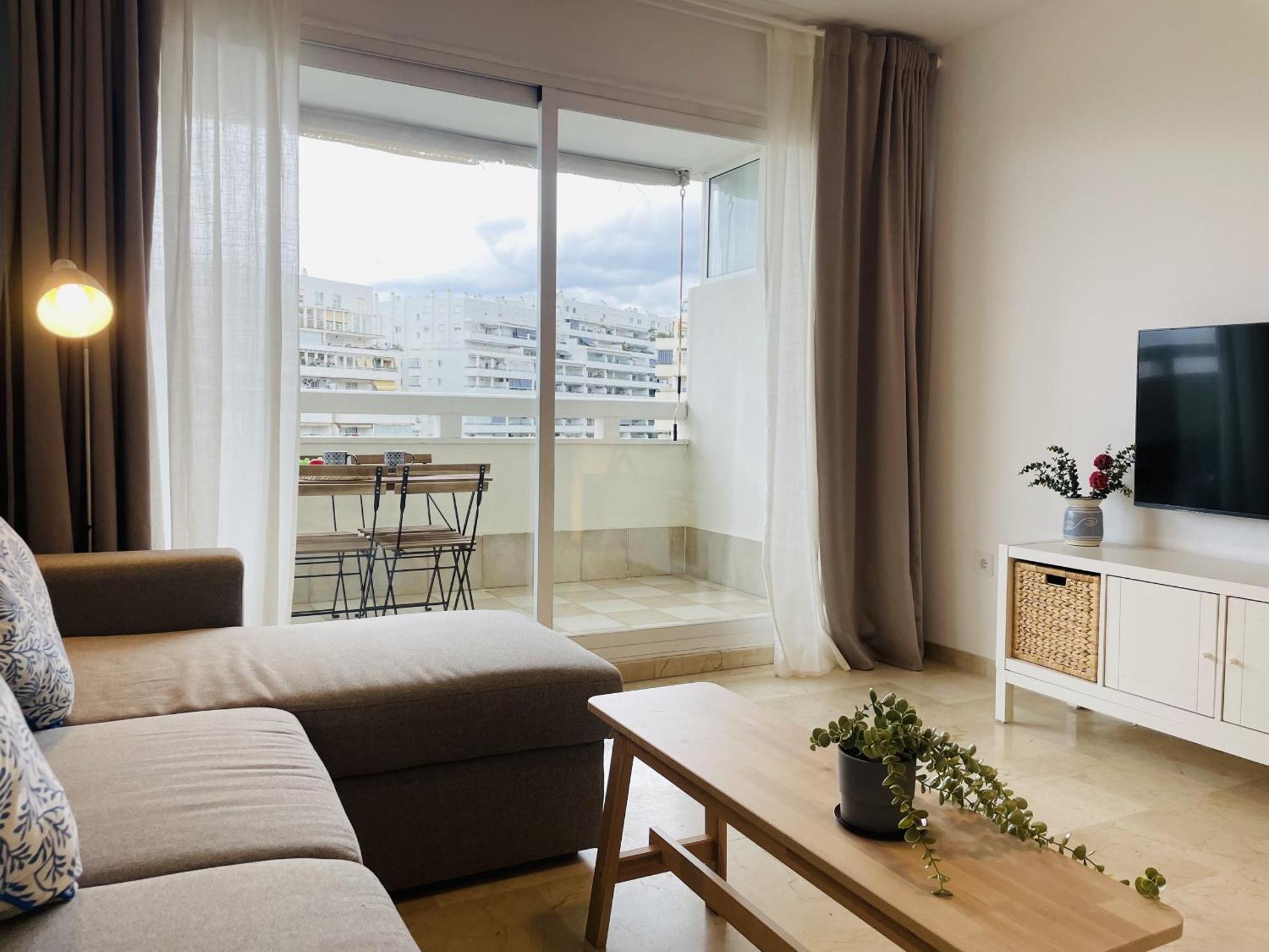 Apartamento Sol De Con Vistas Al Mar, Piscina Y Cerca De La Playa Marbella